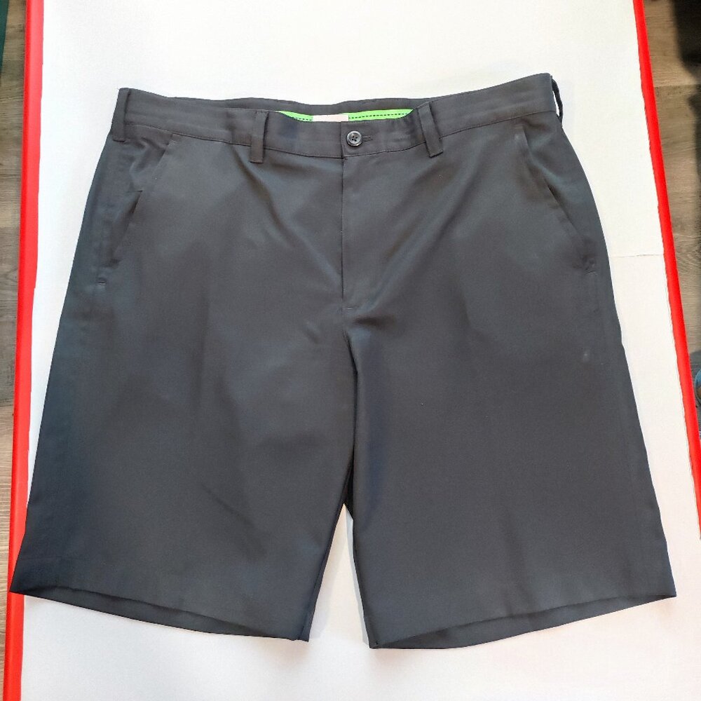 Izod golf active wear short black men's size 38
